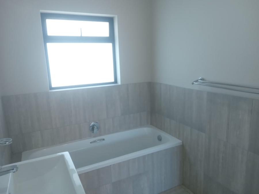 3 Bedroom Property for Sale in Kidds Beach Eastern Cape